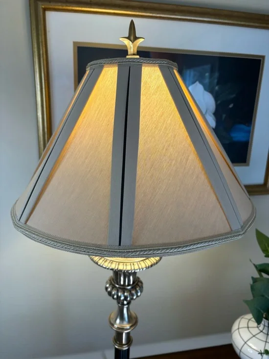 Vintage French Empire Style Table Lamp - Picture 8 of 16